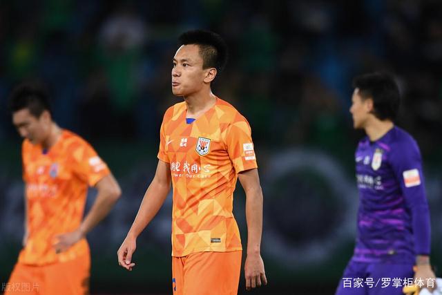 皇马阵容更新难如登天：球员们为何不愿离开？